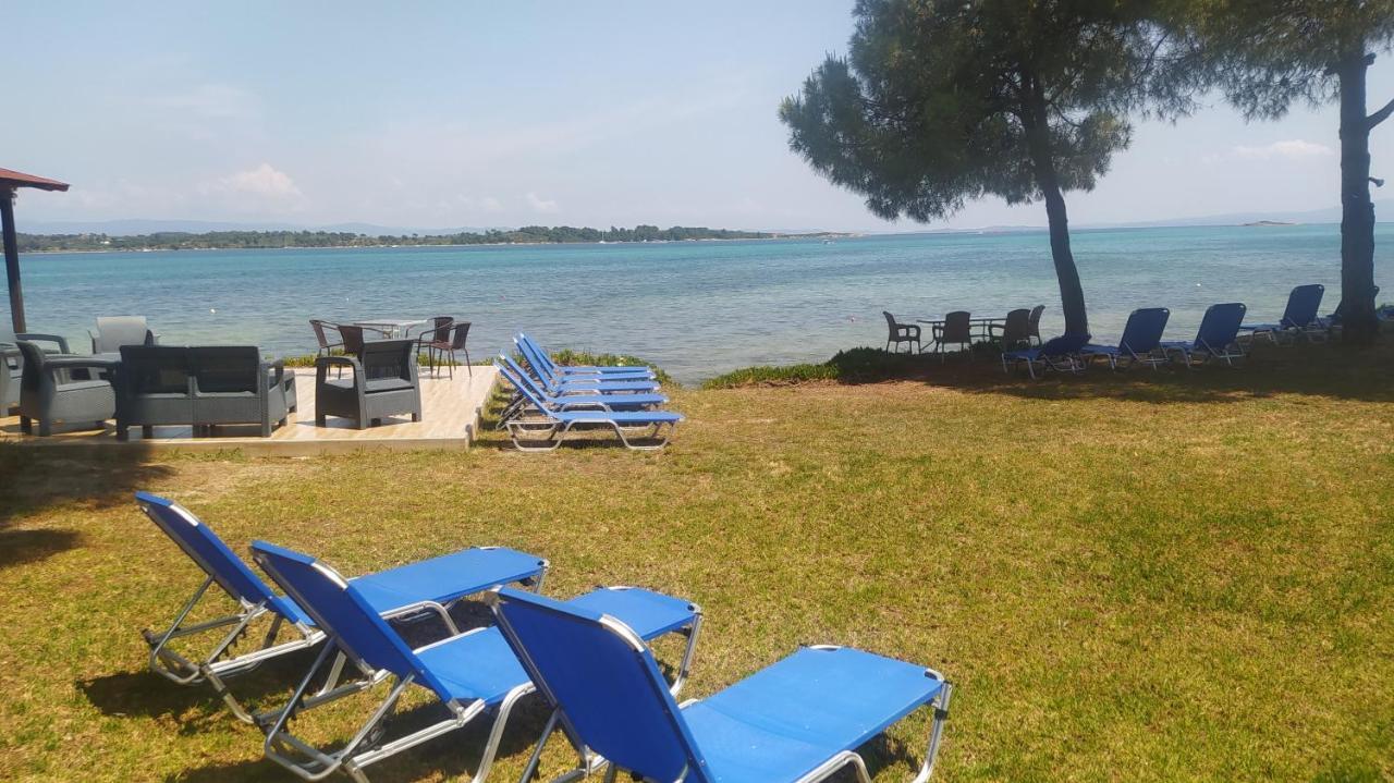 Studios Efi Beach Vourvourou Eksteriør bilde