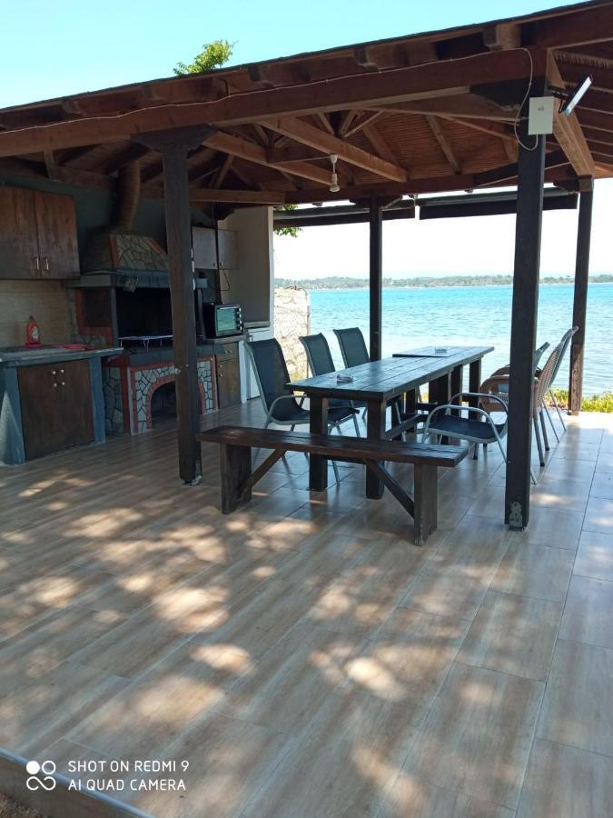 Studios Efi Beach Vourvourou Eksteriør bilde